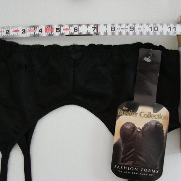 NWT Fashion Form Satin floral Embroidered Garter Belt Black Center Front Bow - Picture 11 of 15